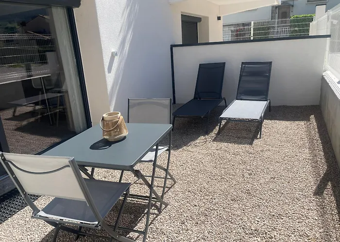 2 Rdc Avec Exterieur Daire *